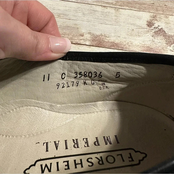 Florsheim Imperial Mens Size 11 C Black Soft Leather Loafer Shoes Vintage - Picture 4 of 11